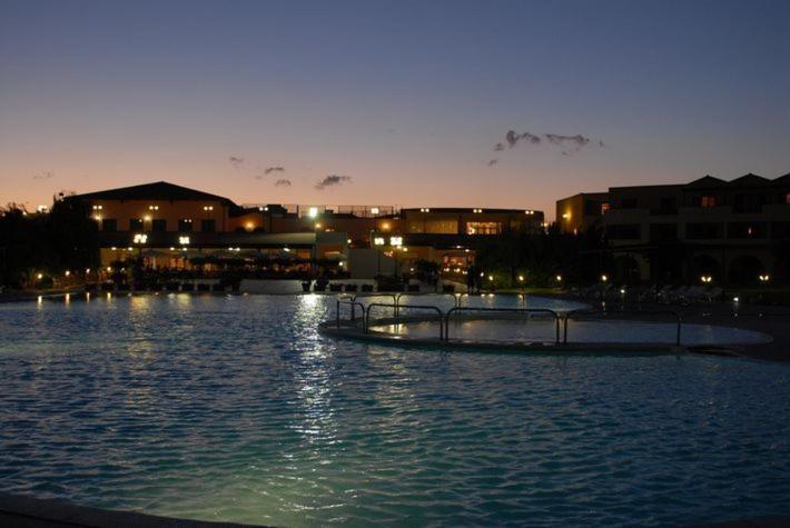 Hotel Club Portogreco Scanzano Jonico Екстериор снимка