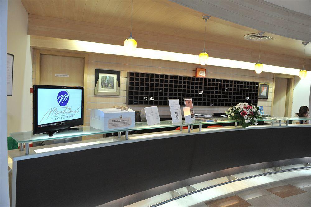 Hotel Club Portogreco Scanzano Jonico Екстериор снимка