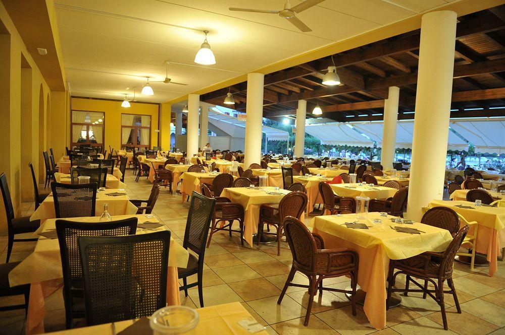Hotel Club Portogreco Scanzano Jonico Екстериор снимка